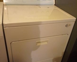 Like new Whirpool dryer