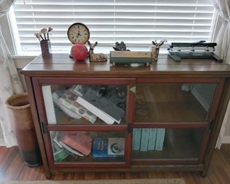 Bookcase with glass front 15'x51"