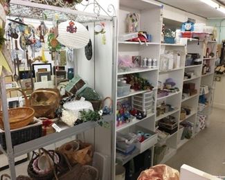 Chimes, sun catchers and more crafts!