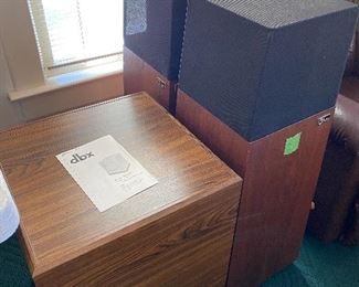 Subwoofer and speakers