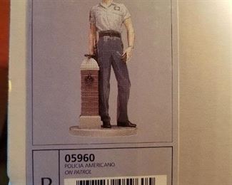 Lladro 05960, "Policia Americano On Patrol", new, still original sealed in box