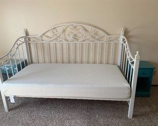 White iron daybed
