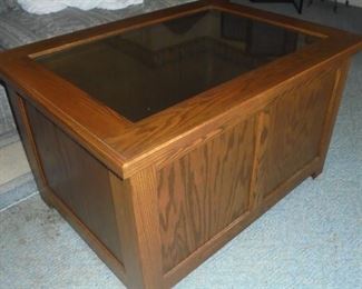 Large display box w/glass top and lights in the bottom  30 1/2 x 42"