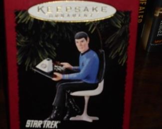 Keepsake Ornament Star Trek The Next Generation:  Mr. spock