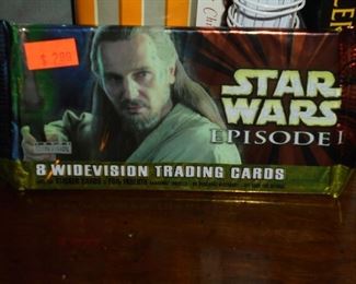 Star Wars:  8 widevision trading cards packs (5 packs)