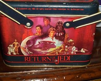 Star Wars Return of the Jedi tin box