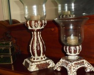 Pair candle holders