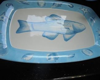 Aqua fish platter
