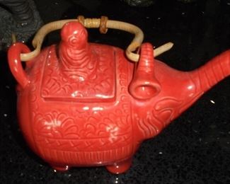 Red elephant tea pot