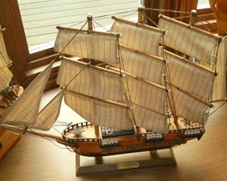 3 masted sailing ship w/cloth sails