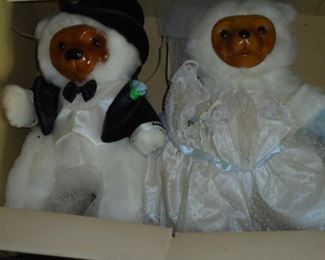 Gregory & Allison raikes bears in original box