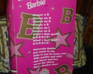 NIB University Barbie (univ. of Kentucky) 1996   box mashed 