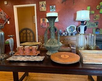 turntable in inlaid wood (SOLD)