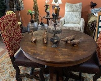 tiger oak round table