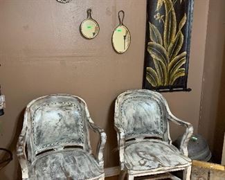 antique look mirrors
