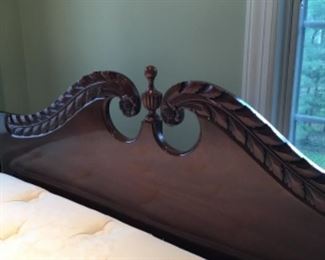 Kittinger Bed (Queen ) carved detail 