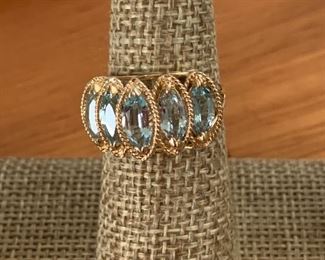 aquamarine and gold ring SOLD