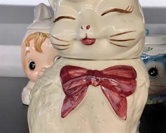 Vintage Shawnee Pottery Puss N Boots Cat Cookie Jar Yellow Bird Pink Bow 