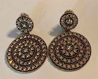 Oscar de la Renta vintage Runway style earrings in rose gold stones