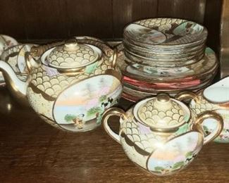 Vintage dishes