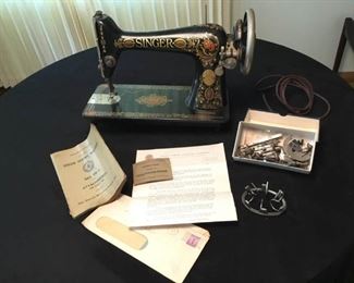 Vintage Singer Sewing Machine