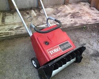 Toro S200 Snow Thrower
