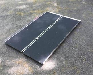 Folding Aluminum Ramp