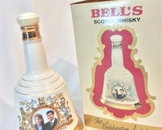 House of Bells Specialty Scotch Whisky to commemorate the Marriage of H. R. M. Prince Andrew with Miss Sarah Ferguson 23rd July 1986, 9 1/2" H. 