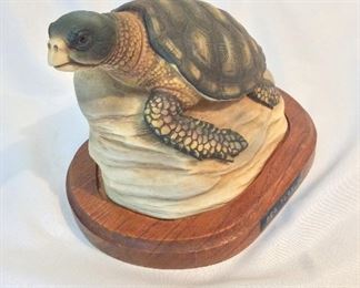 Cyrus Noble Decanter Sea Turtle, 6 1/2" H. 
