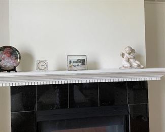 . . . some nice mantle angel accents