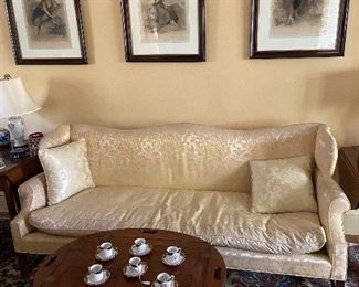 Downfilled Classic Sofa