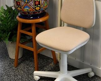 chair, stool, colorful pot