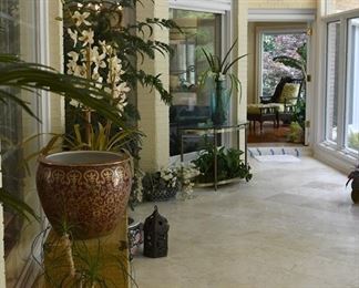 pots, pots, pots (many with beautiful plants!)