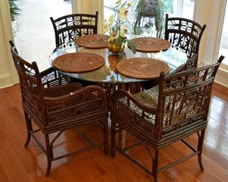 breakfast table and 4 chairs