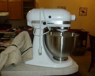 kitchen aid mixer