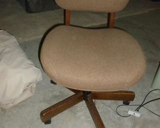 desk chair