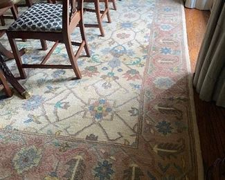 10X14 Romanian Rug, 100% wool all hand knotted 
