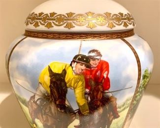 Detailed view of the Ginger Jar