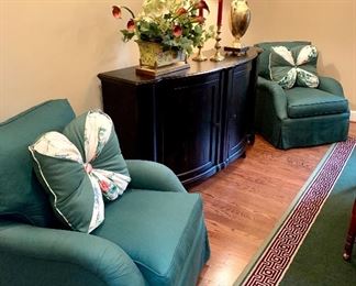 Come see us this weekend!  Beautiful home decor and furnishings!