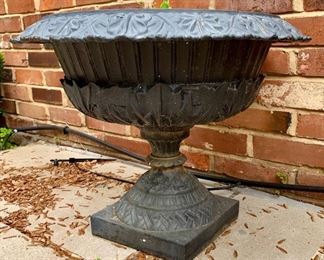 $200 - Planter Pair Cast Iron - 22 x 18