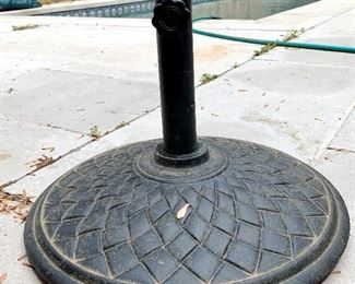 $80 - Umbrella Stand - 20 x 16