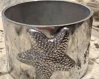 $18 - Mariposa wine bottle chiller