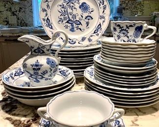 $160 - Beautiful Blue Danube Set (49 pieces)