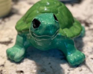 $18 - cute ceramic turtle! - 7.5 w x 10 d x 6 h