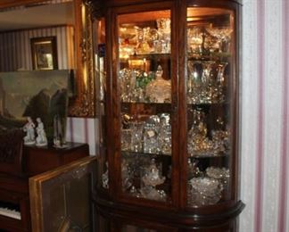 Vintage 2 piece curio