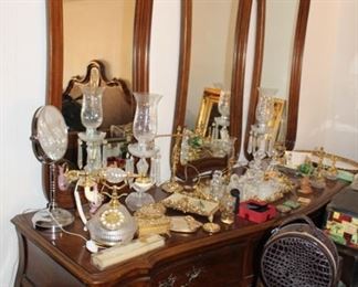 White Fine Furniture dresser