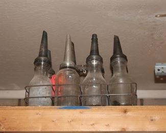 MOtor oil vintage bottles with crate