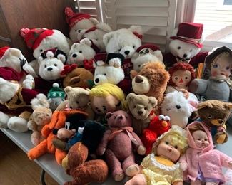 Assorted Stuffed Animals/Dolls