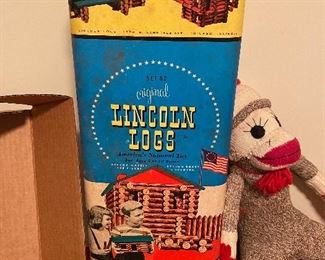 Vintage Lincoln Logs