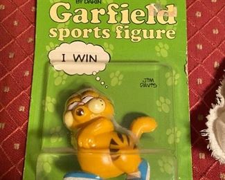 Garfield Sports Figure